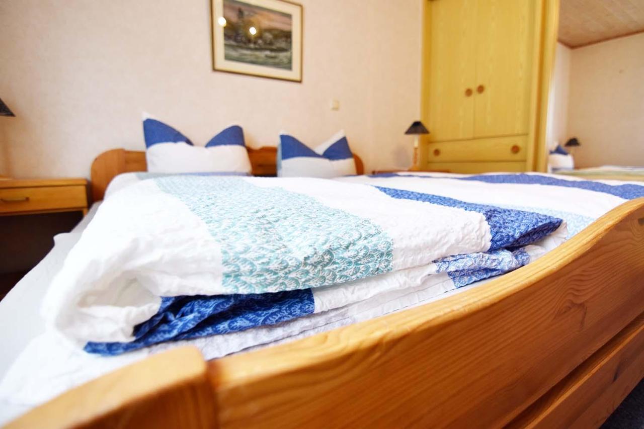 Gaestehaus Steinborn Hotell Heimbach Exteriör bild