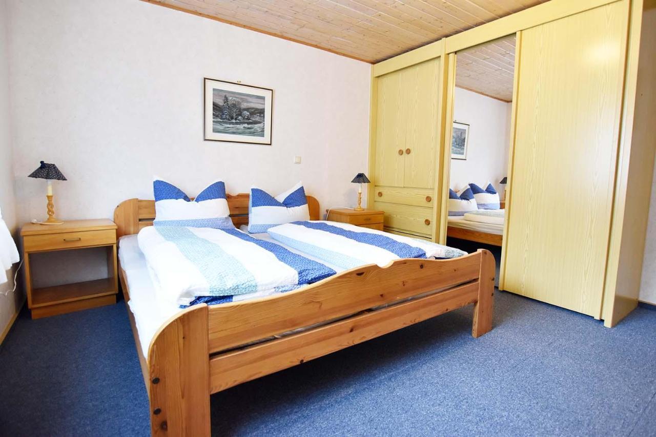 Gaestehaus Steinborn Hotell Heimbach Exteriör bild